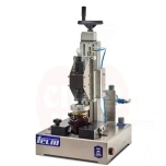 Pneumatic capper for plastic screw caps