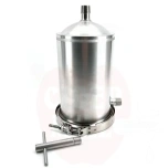 Apiņu dozators ar caurplūdi apiņu infuzors